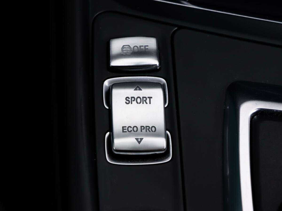 BMW 3 серии 2012 года с пробегом. Фото: #15