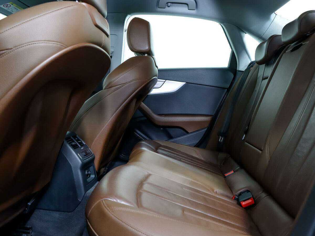 Audi A4 2015 года с пробегом. Фото: #6