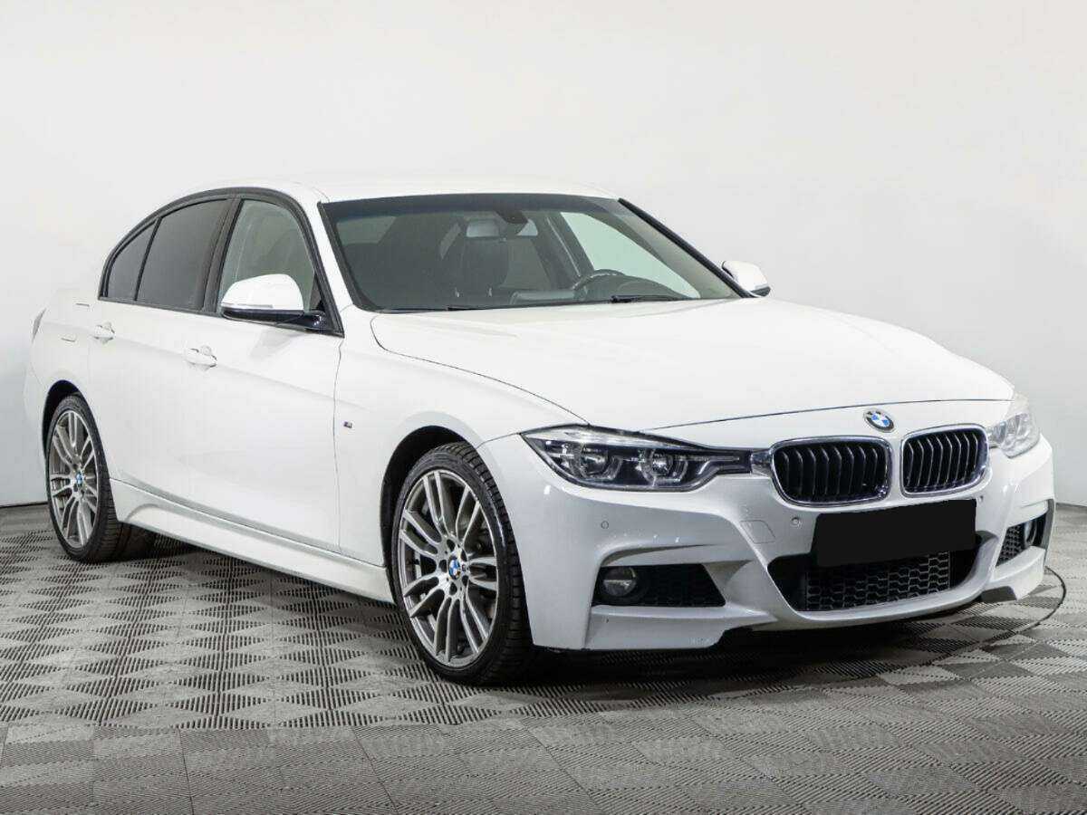 BMW 3 серии 2018 года с пробегом. Фото: #2