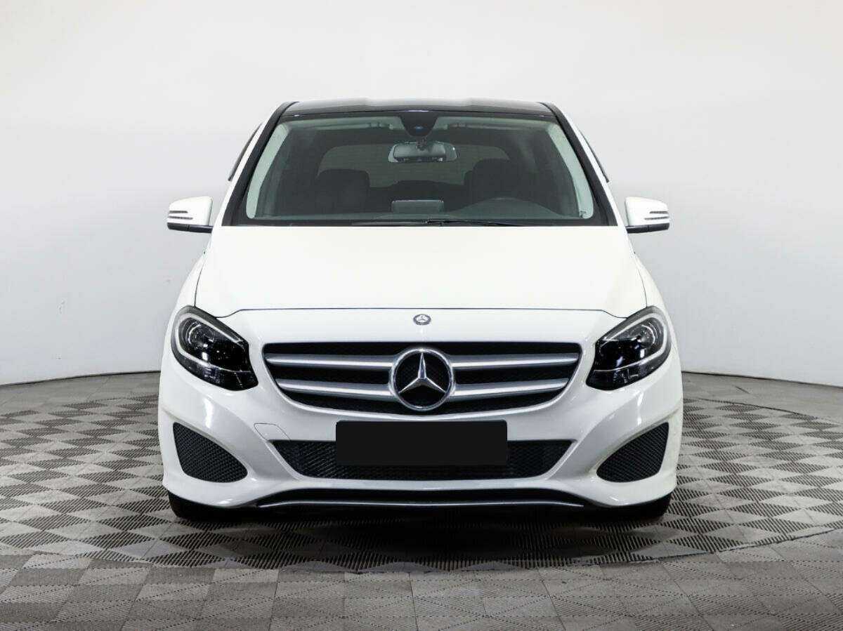 Mercedes-Benz B-Класс 2015 года с пробегом. Фото: #1