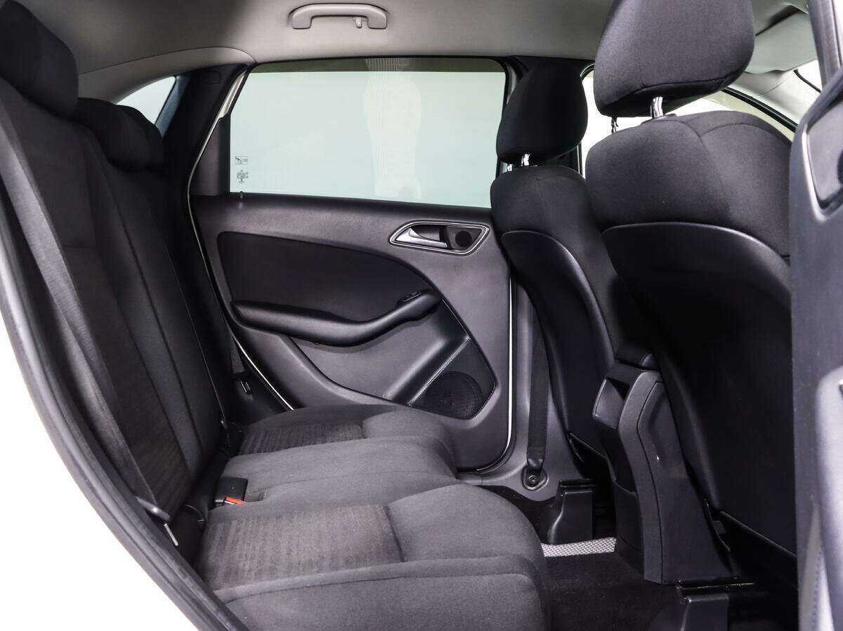 Mercedes-Benz B-Класс 2015 года с пробегом. Фото: #14