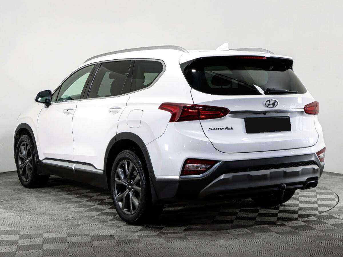 Hyundai Santa Fe 2018 года с пробегом. Фото: #5