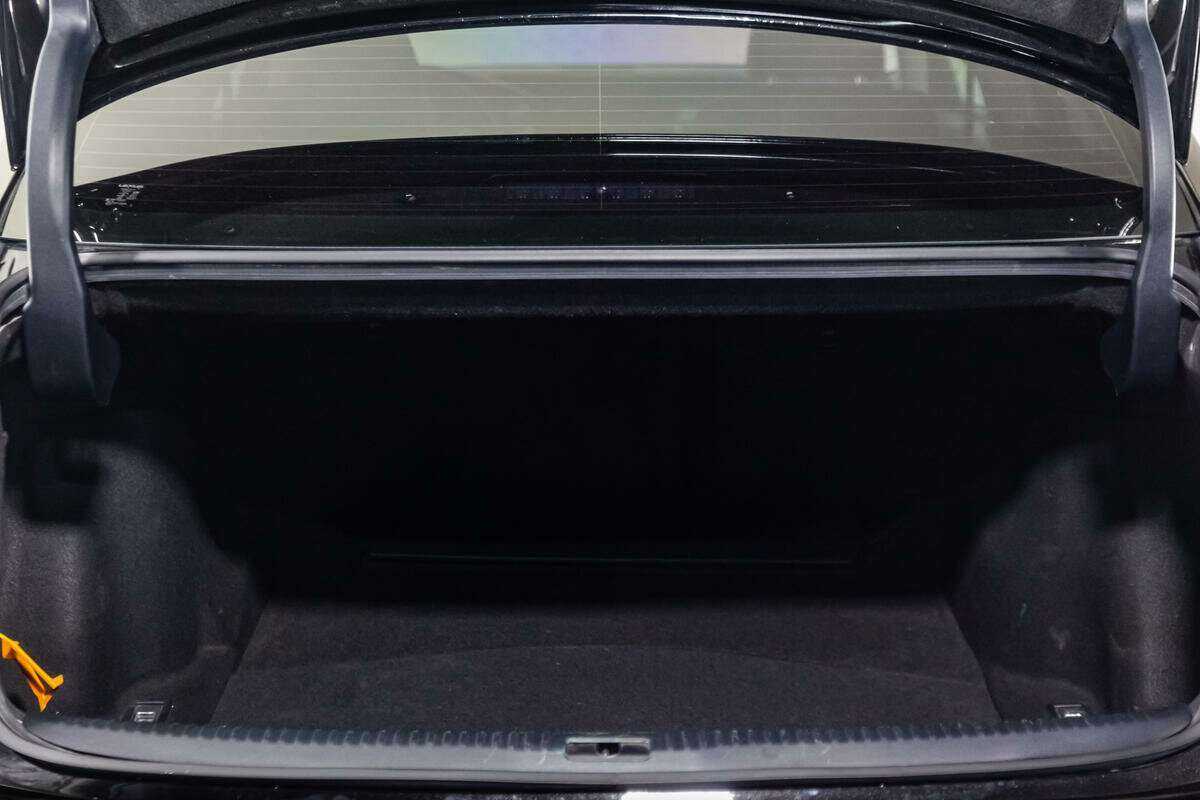 Lexus IS 2014 года с пробегом. Фото: #23