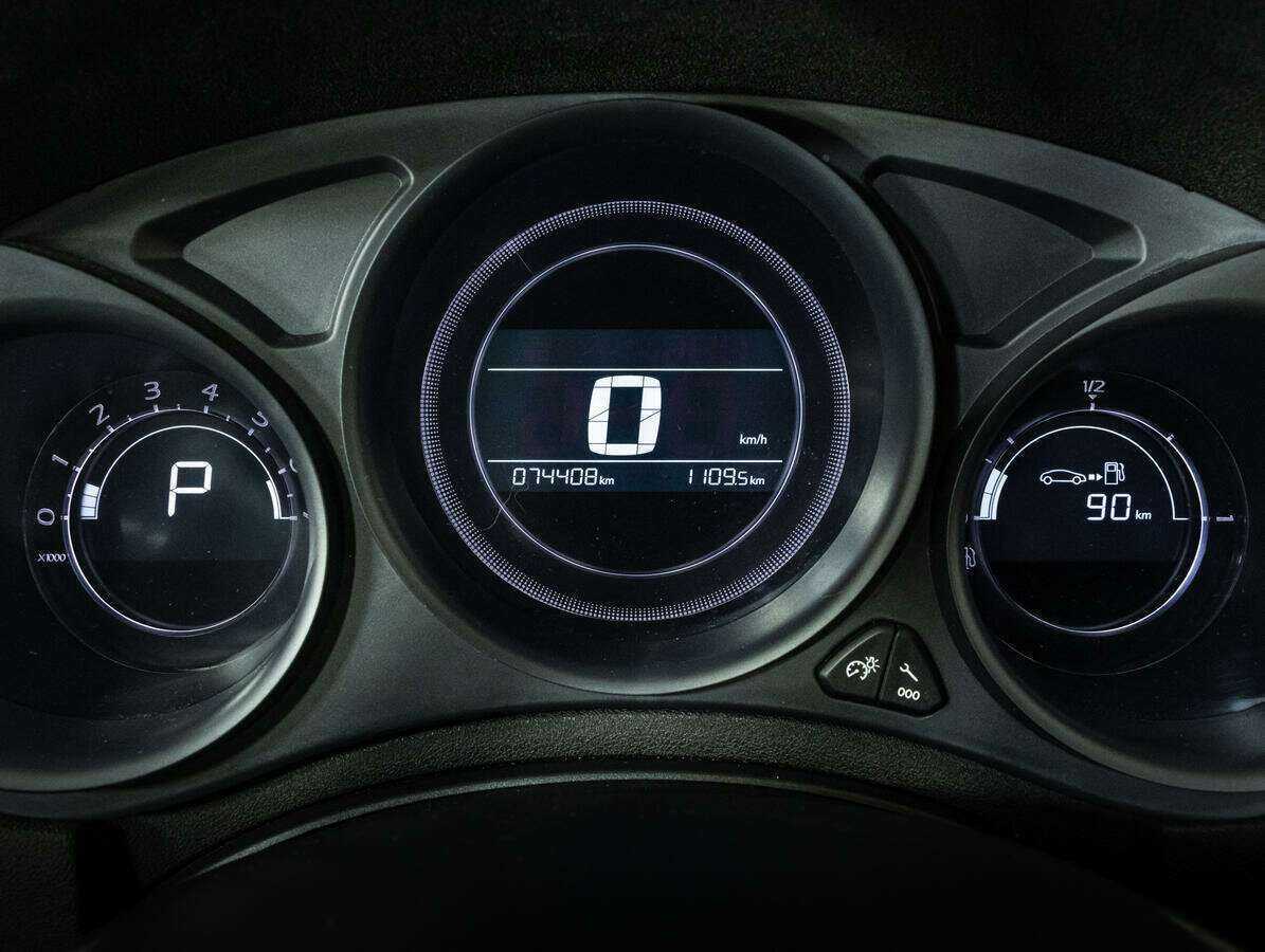 Citroen C4 2016 года с пробегом. Фото: #9