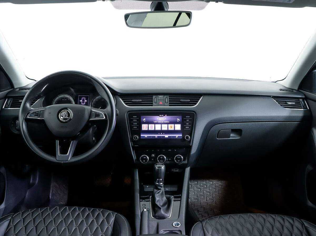 Skoda Octavia 2019 года с пробегом. Фото: #9