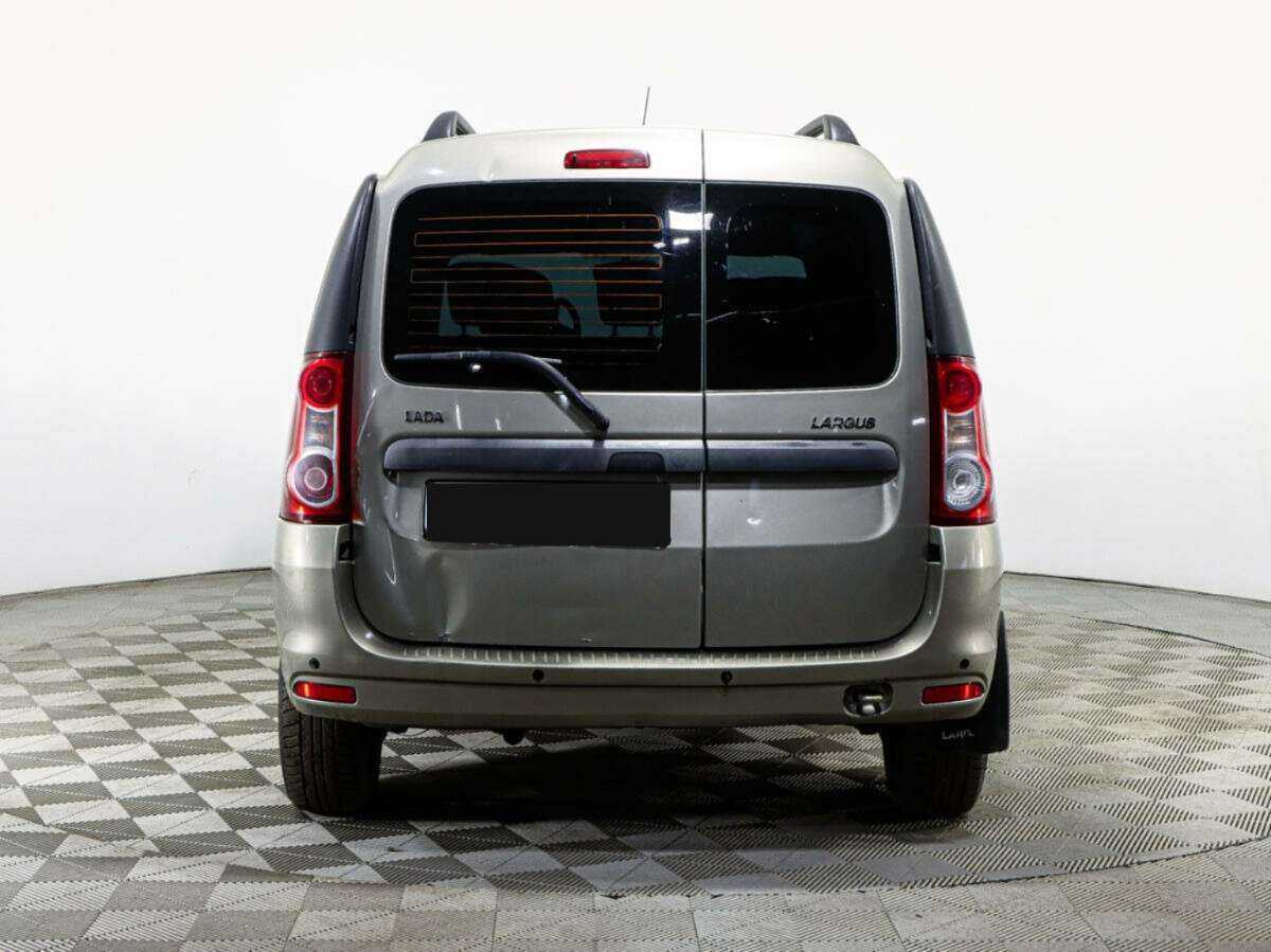 Б/У Лада (ВАЗ) Ларгус 2013 года. Фото: #4