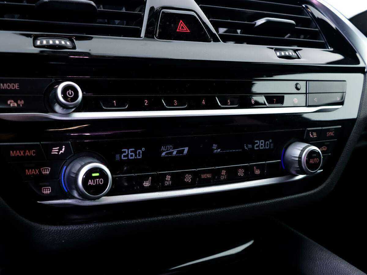 BMW 5 серии 2017 года с пробегом. Фото: #10