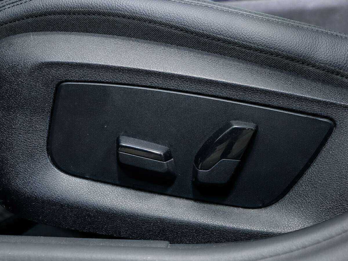 BMW 5 серии 2017 года с пробегом. Фото: #12