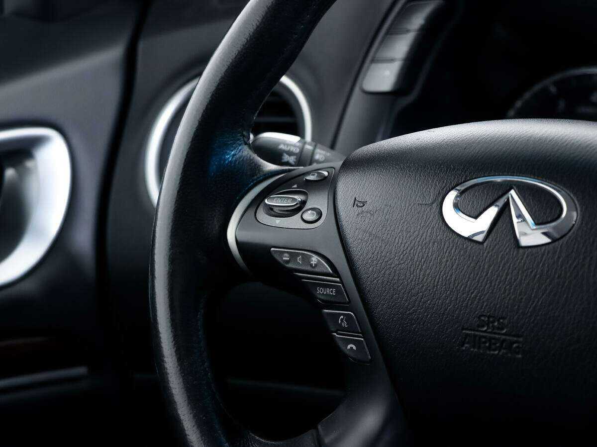 Infiniti QX60 2014 года с пробегом. Фото: #18