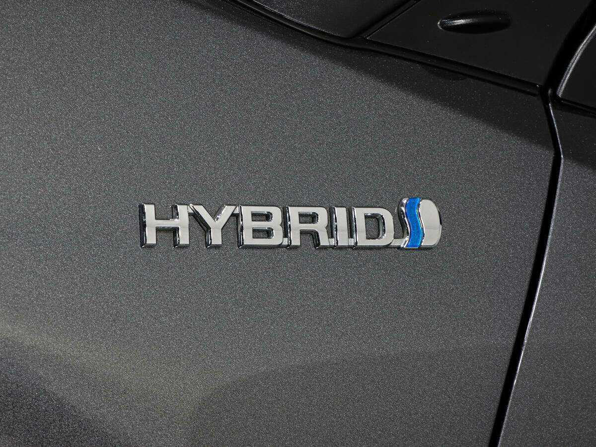 Toyota C-HR 2018 года с пробегом. Фото: #24