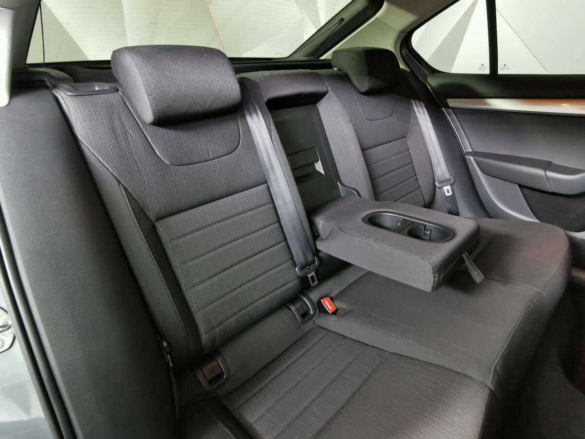 Skoda Octavia 2013 года с пробегом. Фото: #16