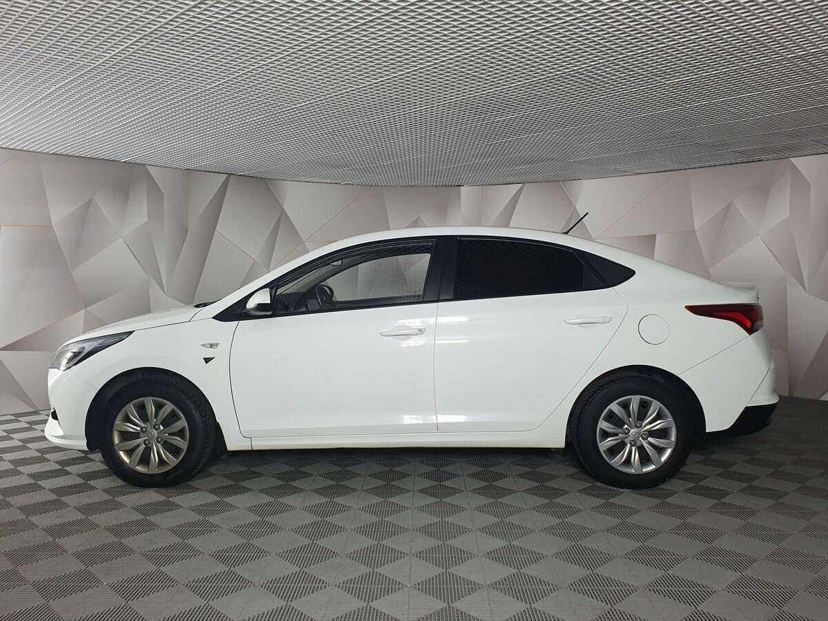 Hyundai Solaris 2021 года с пробегом. Фото: #2