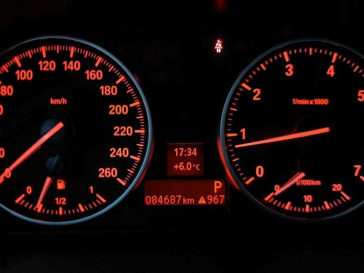 BMW 3 серии 2012 года с пробегом. Фото: #15