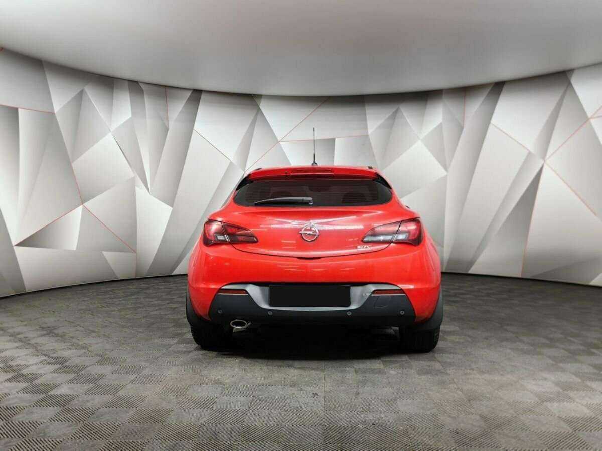 Opel Astra 2012 года с пробегом. Фото: #7