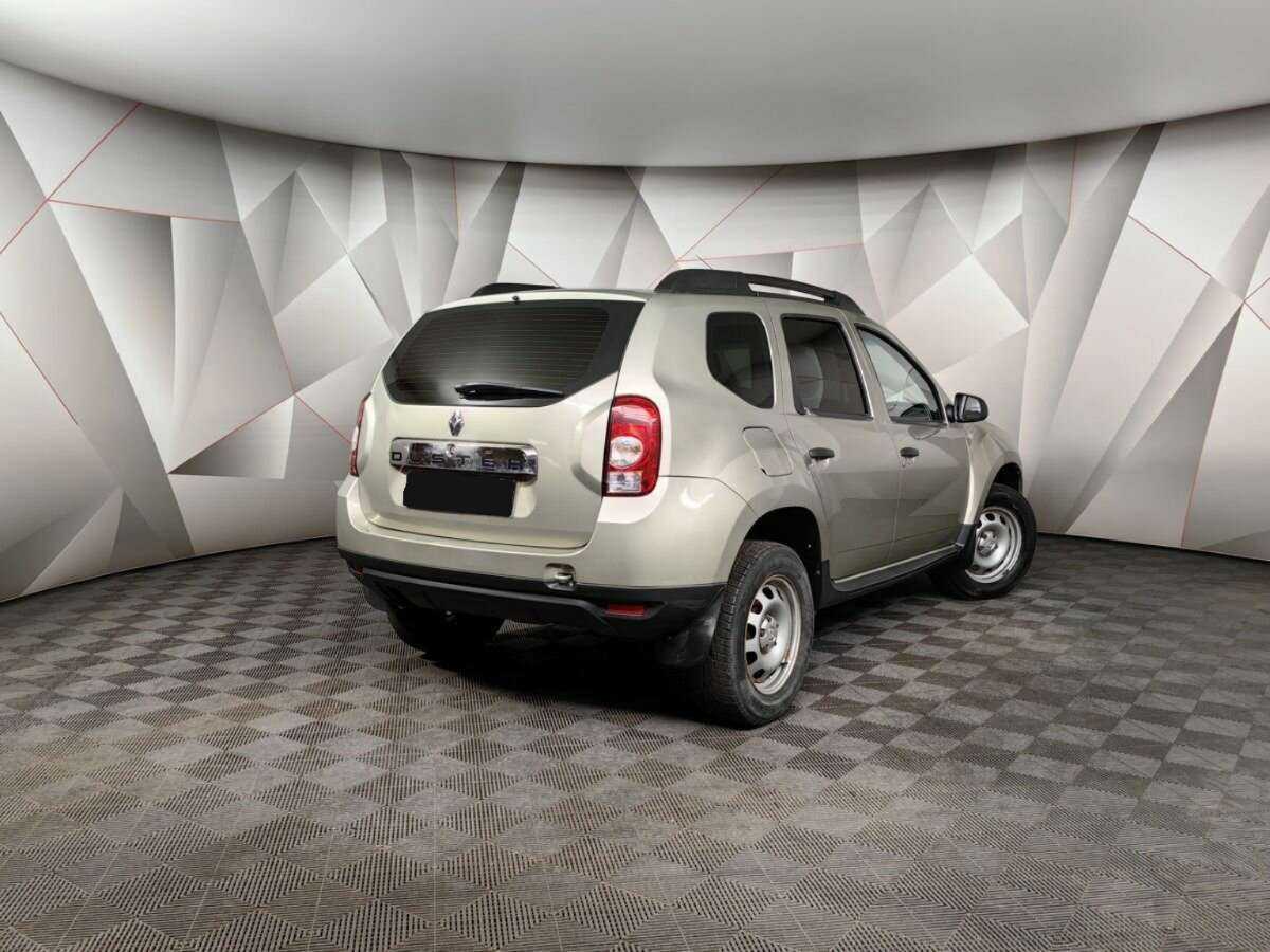 Renault Duster 2014 года с пробегом. Фото: #1