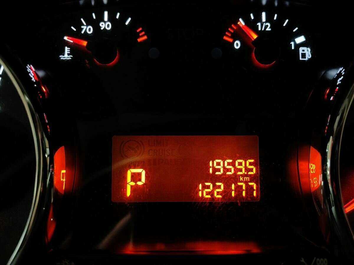 Peugeot 3008 2012 года с пробегом. Фото: #16