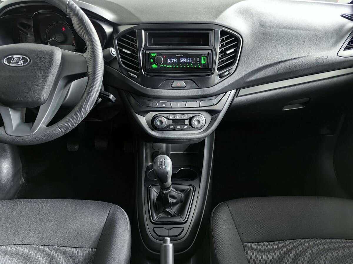 Lada (ВАЗ) Vesta 2021 года с пробегом. Фото: #10