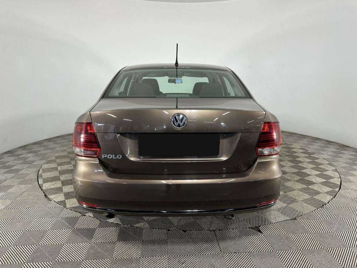Volkswagen Polo 2016 года с пробегом. Фото: #2