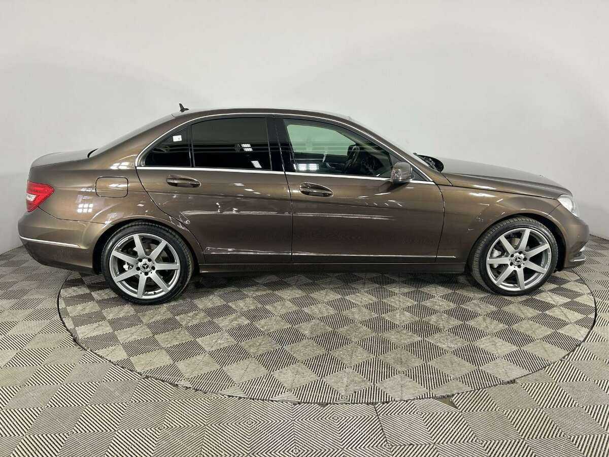 Mercedes-Benz C-Класс 2013 года с пробегом. Фото: #2