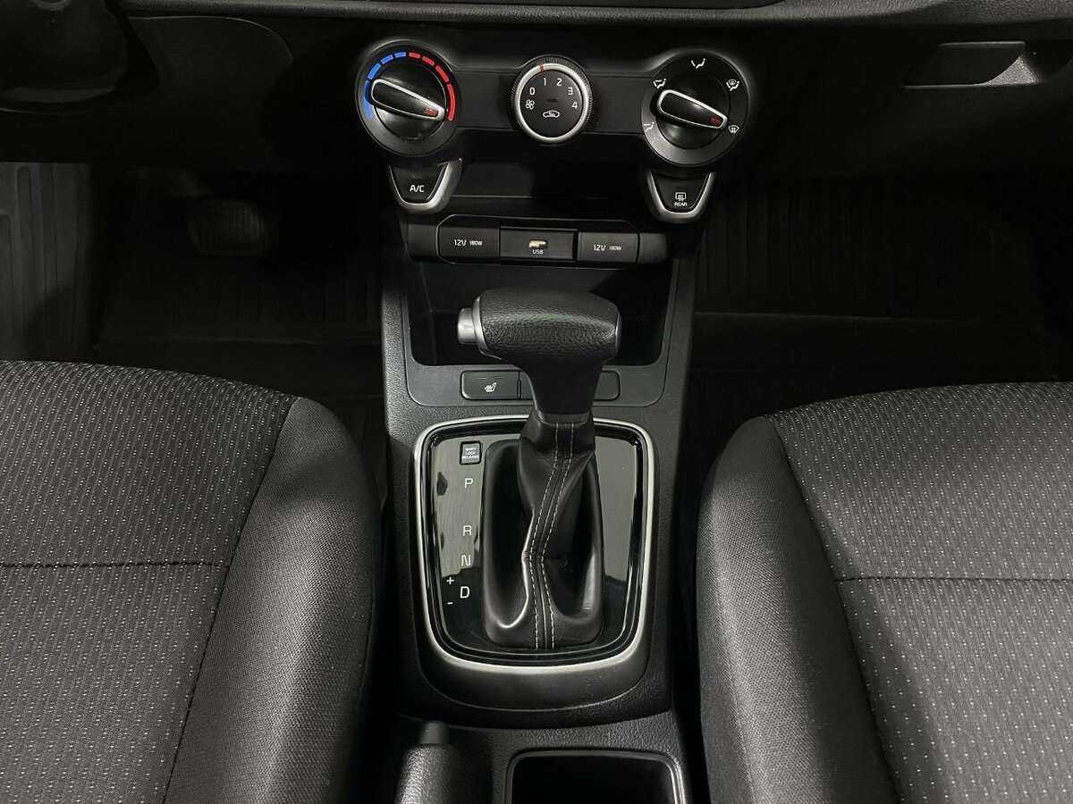 Kia Rio 2021 года с пробегом. Фото: #12