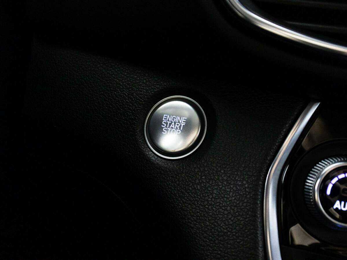 Hyundai Santa Fe 2019 года с пробегом. Фото: #7