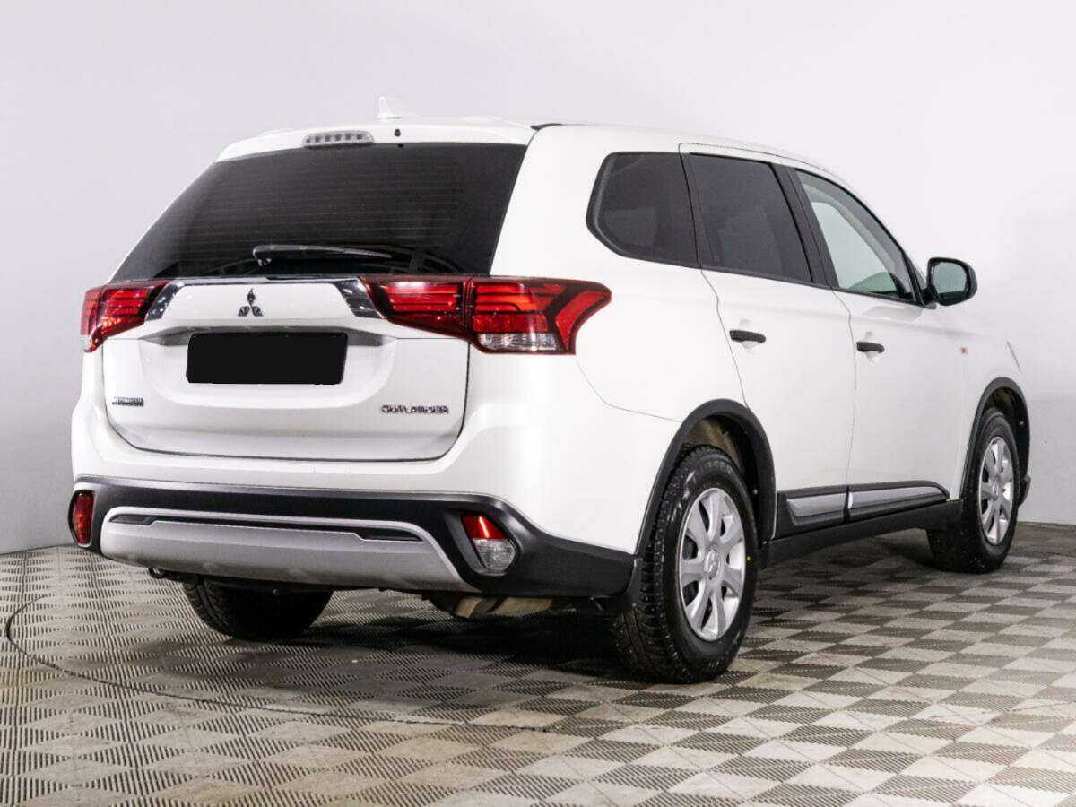 Mitsubishi Outlander 2019 года с пробегом. Фото: #4