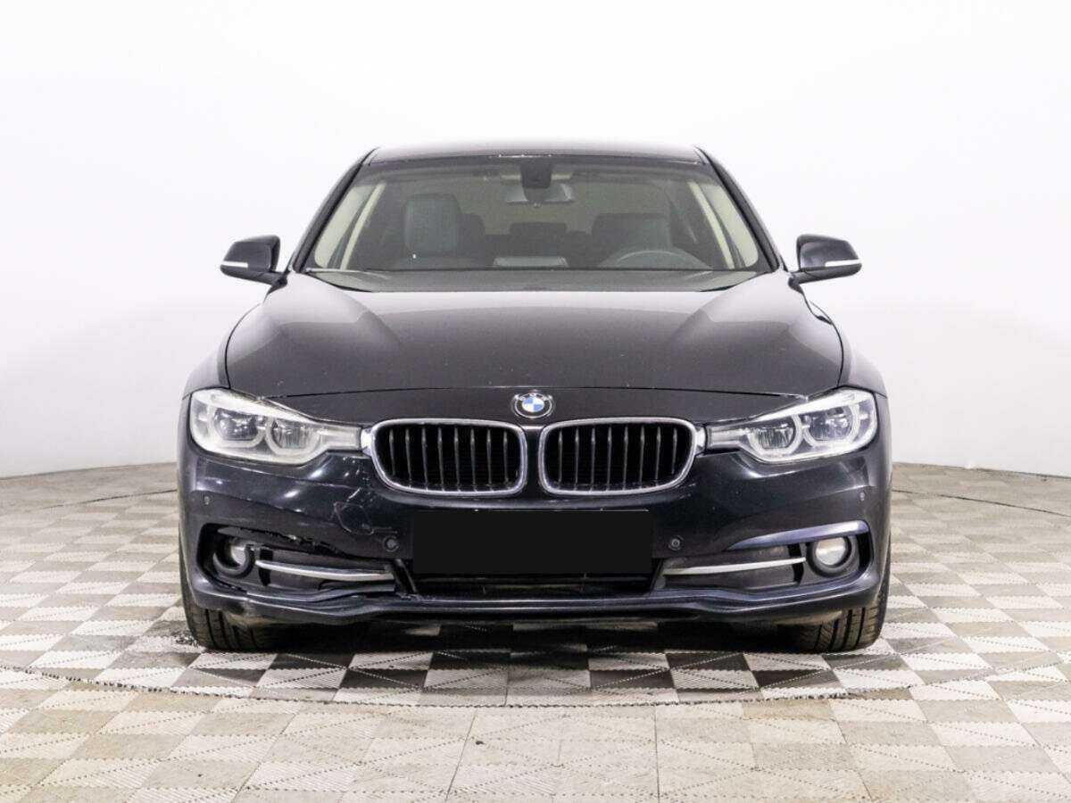 BMW 3 серии 2016 года с пробегом. Фото: #1
