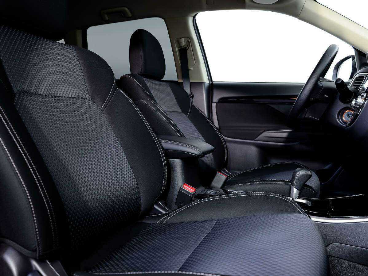 Mitsubishi Outlander 2021 года с пробегом. Фото: #11