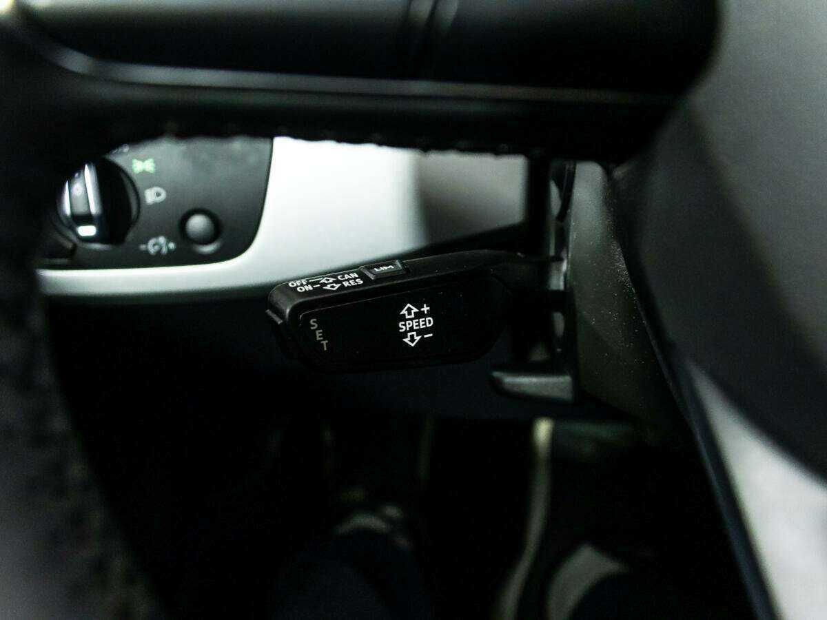 Audi A4 2018 года с пробегом. Фото: #16