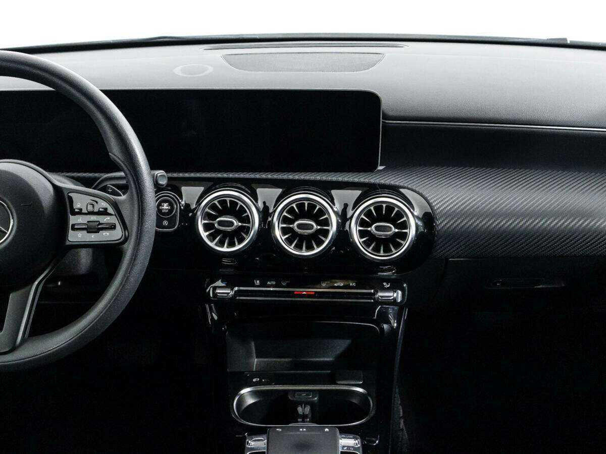 Mercedes-Benz A-Класс 2018 года с пробегом. Фото: #13