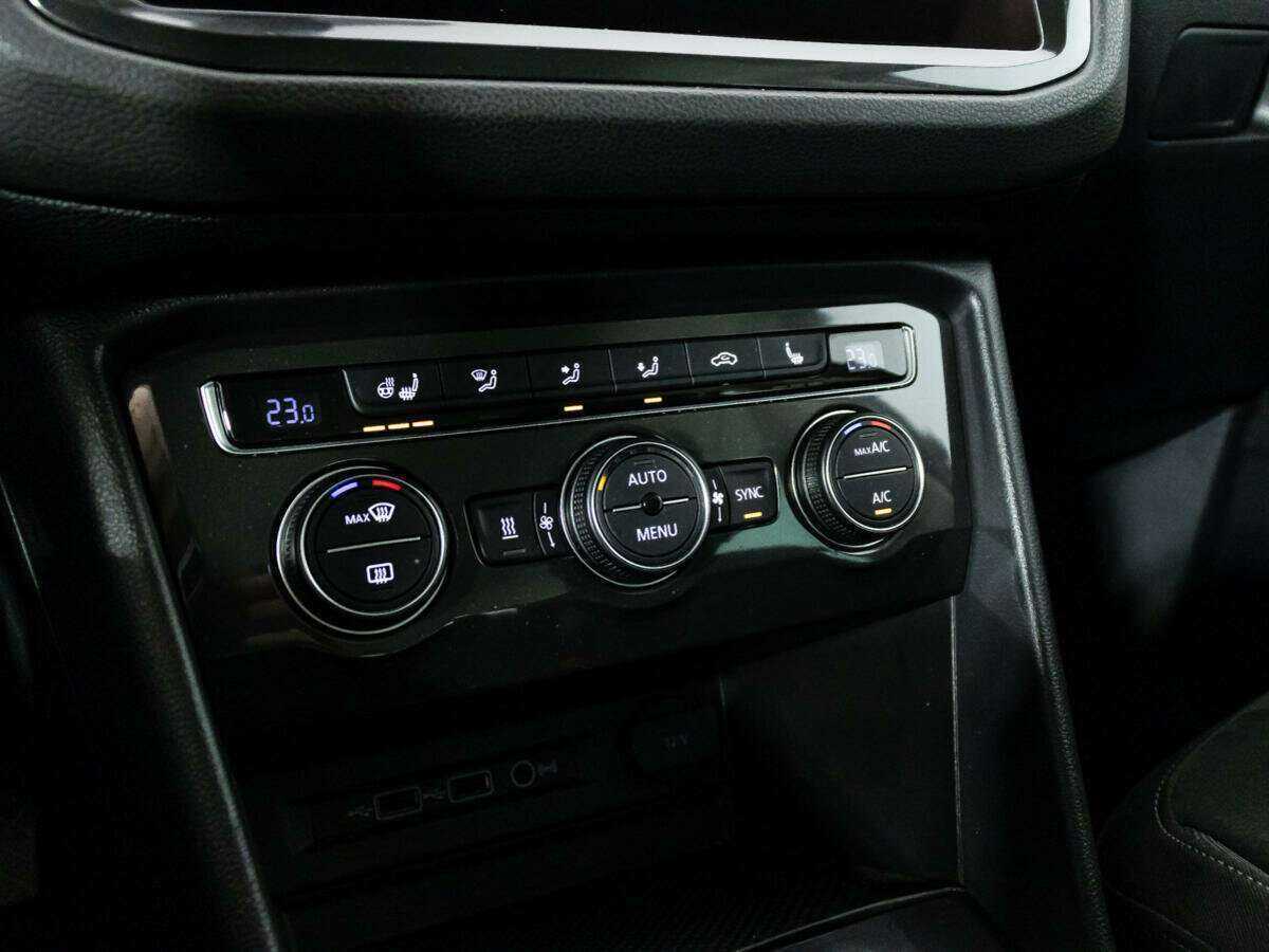Volkswagen Tiguan 2018 года с пробегом. Фото: #16