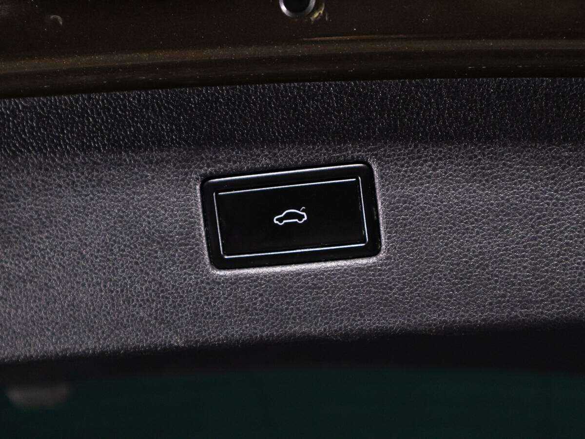 Volkswagen Tiguan 2018 года с пробегом. Фото: #14