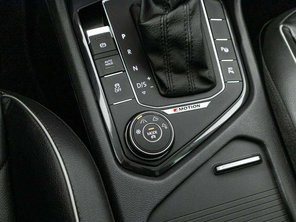 Volkswagen Tiguan 2017 года с пробегом. Фото: #17