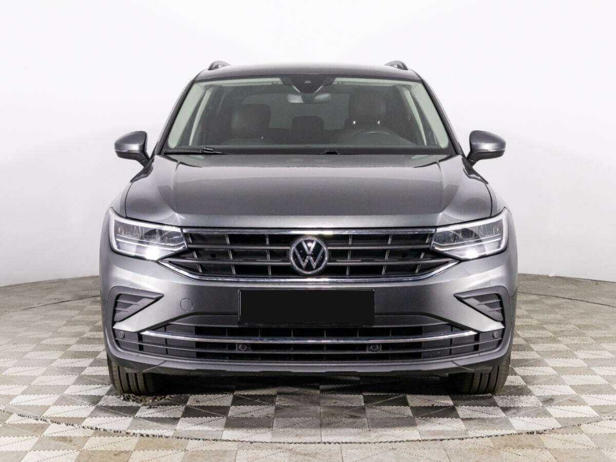 Volkswagen Tiguan 2021 года с пробегом. Фото: #1