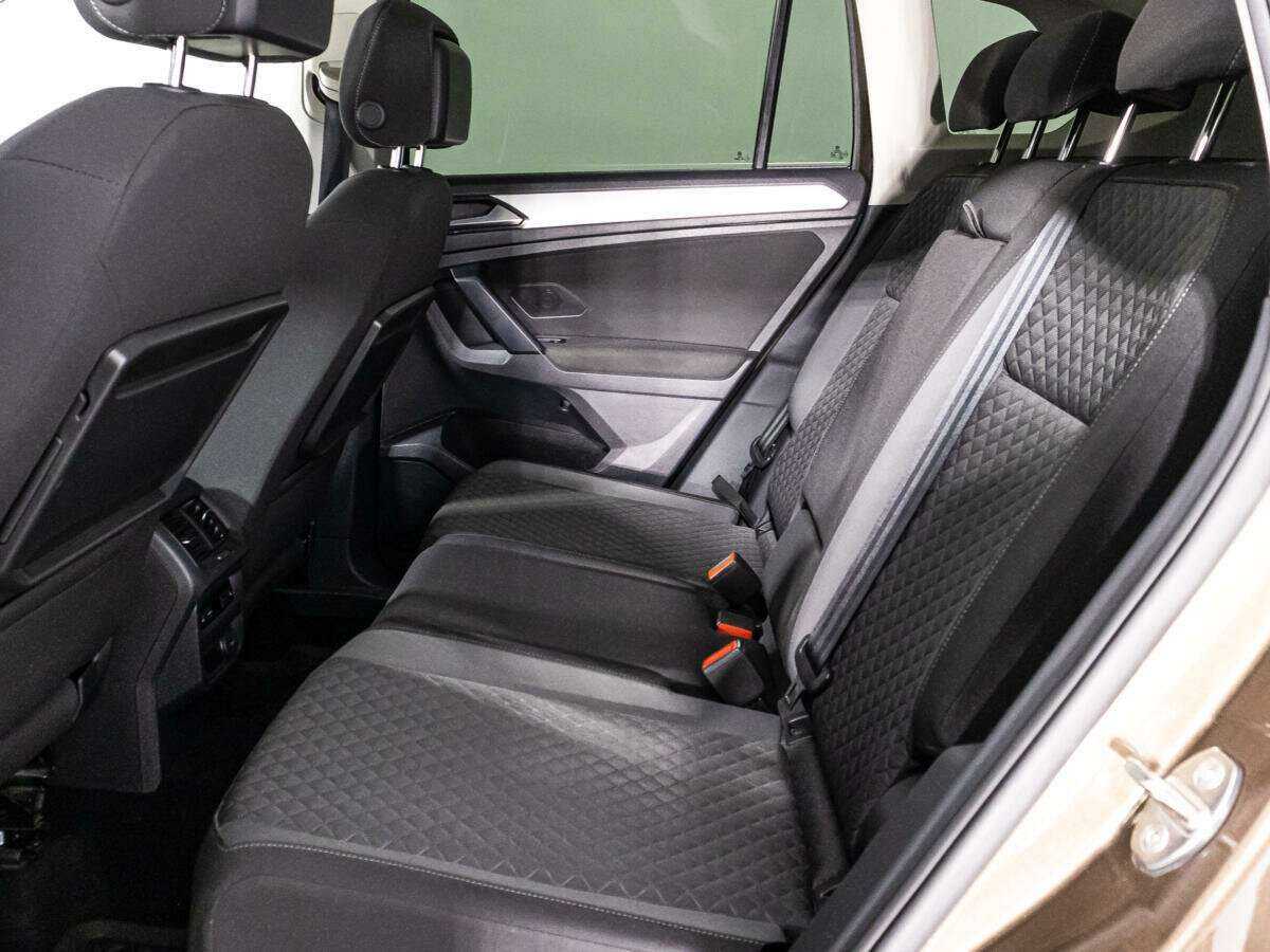 Volkswagen Tiguan 2017 года с пробегом. Фото: #9