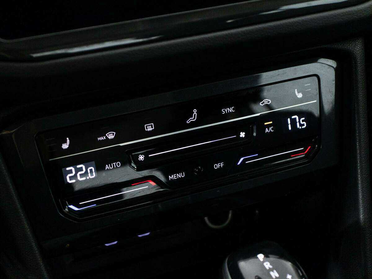 Volkswagen Tiguan 2021 года с пробегом. Фото: #15
