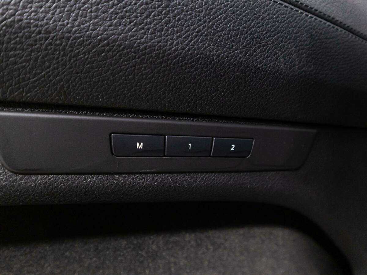 BMW 5 серии 2012 года с пробегом. Фото: #14