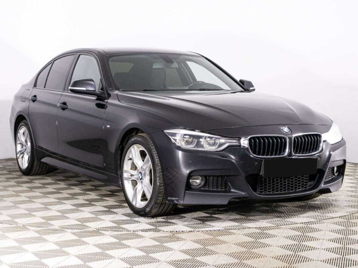 BMW 3 серии 2017 года с пробегом. Фото: #2