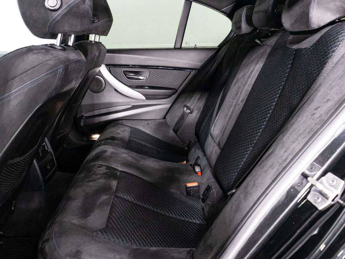 BMW 3 серии 2017 года с пробегом. Фото: #9