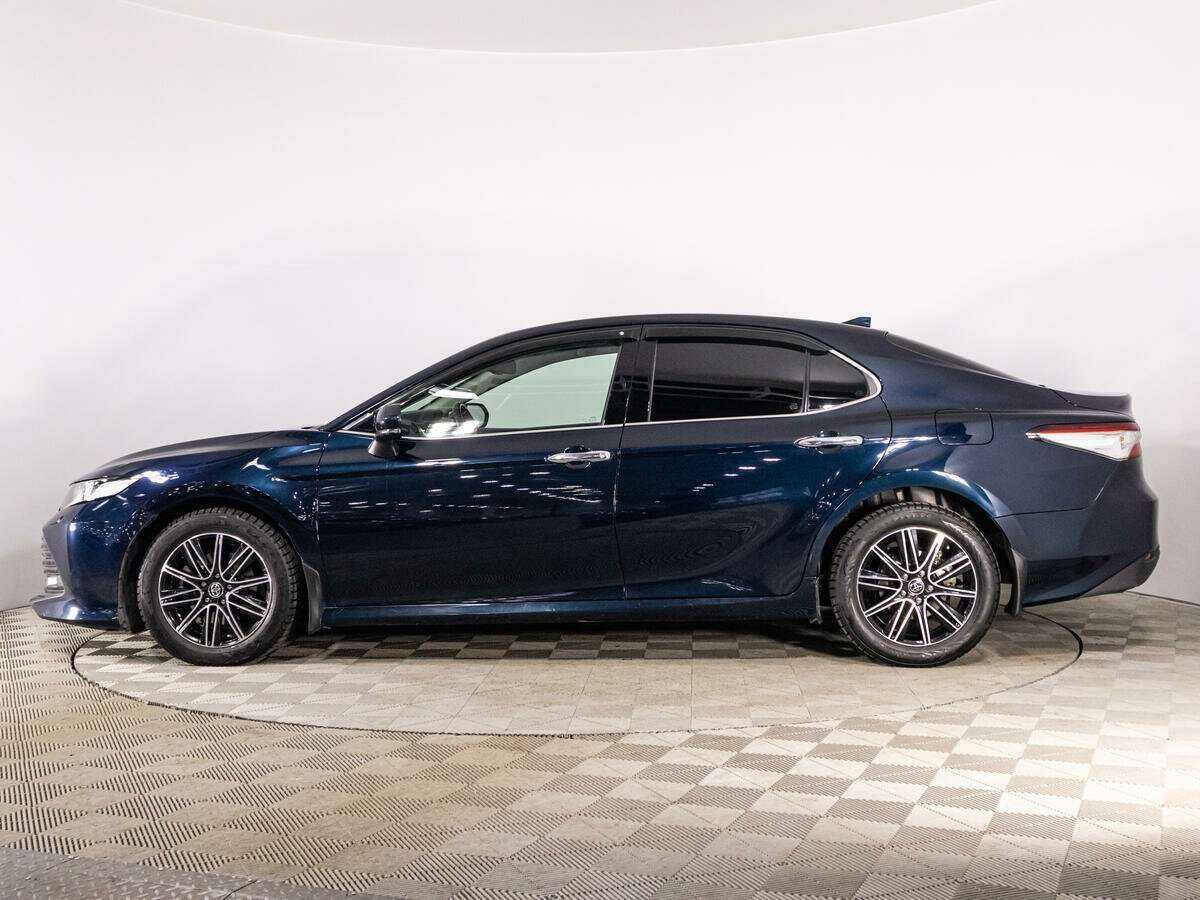 Toyota Camry 2018 года с пробегом. Фото: #7
