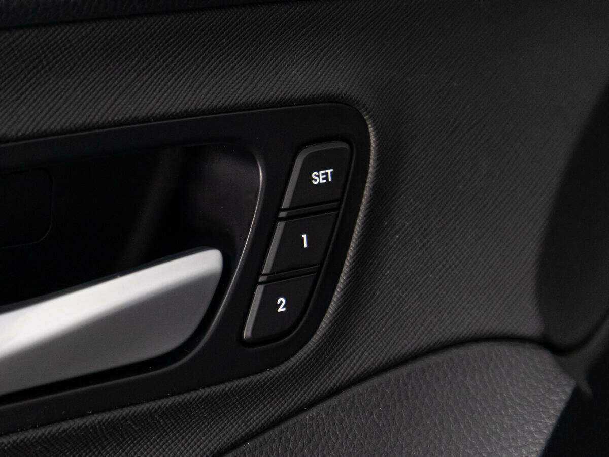 Hyundai Santa Fe 2016 года с пробегом. Фото: #15