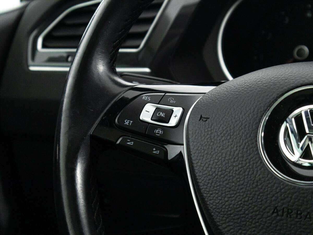 Volkswagen Tiguan 2019 года с пробегом. Фото: #17