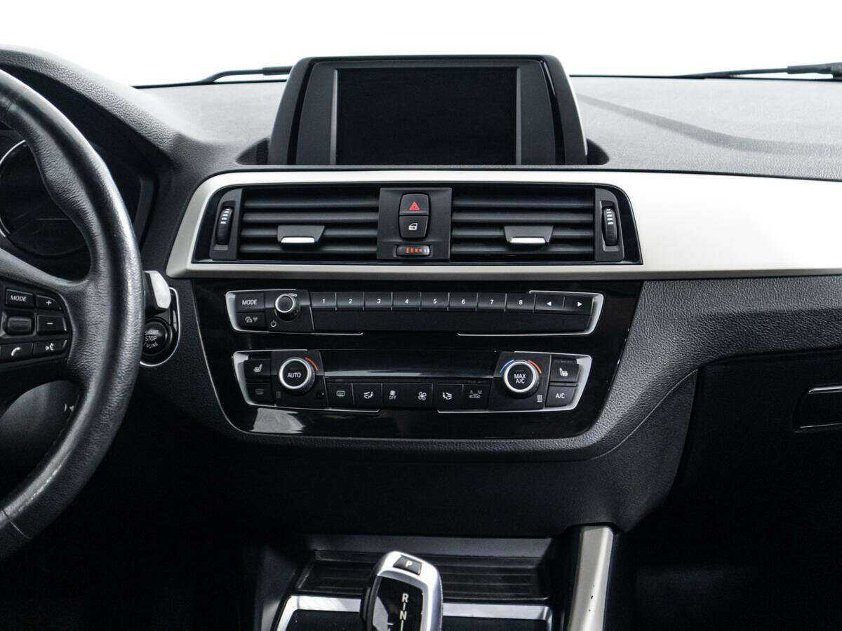 BMW 1 серии 2018 года с пробегом. Фото: #13