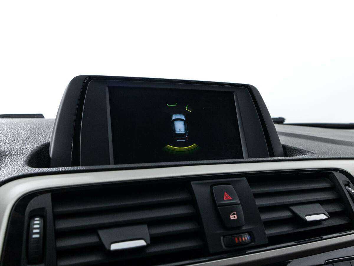 BMW 1 серии 2018 года с пробегом. Фото: #14