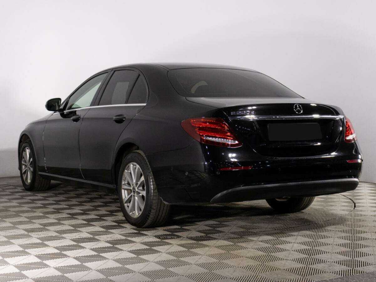 Mercedes-Benz E-Класс 2019 года с пробегом. Фото: #6