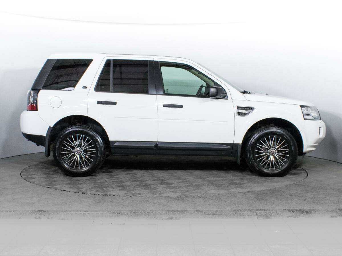Land Rover Freelander 2013 года с пробегом. Фото: #3