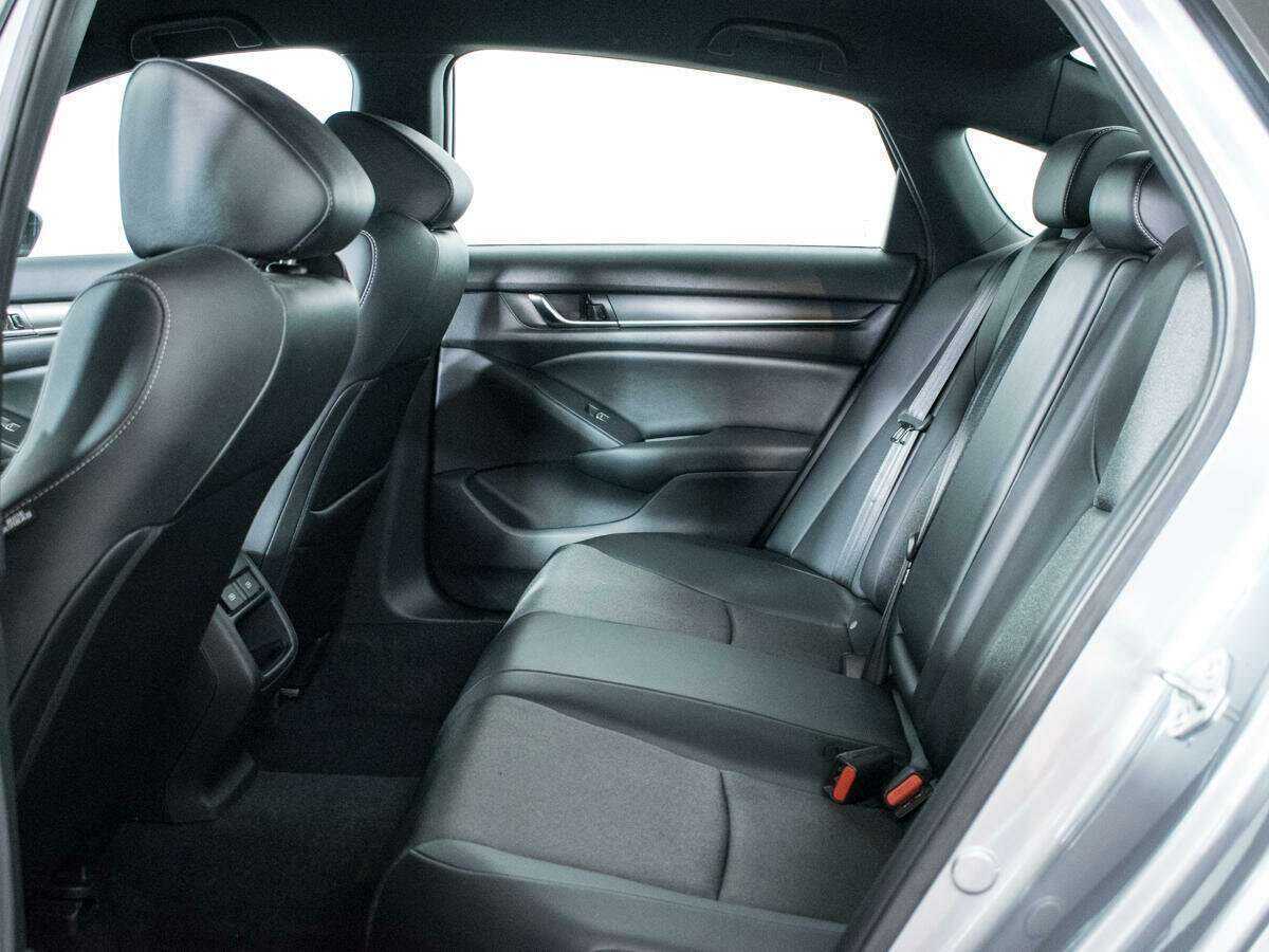 Honda Accord 2022 года с пробегом. Фото: #9