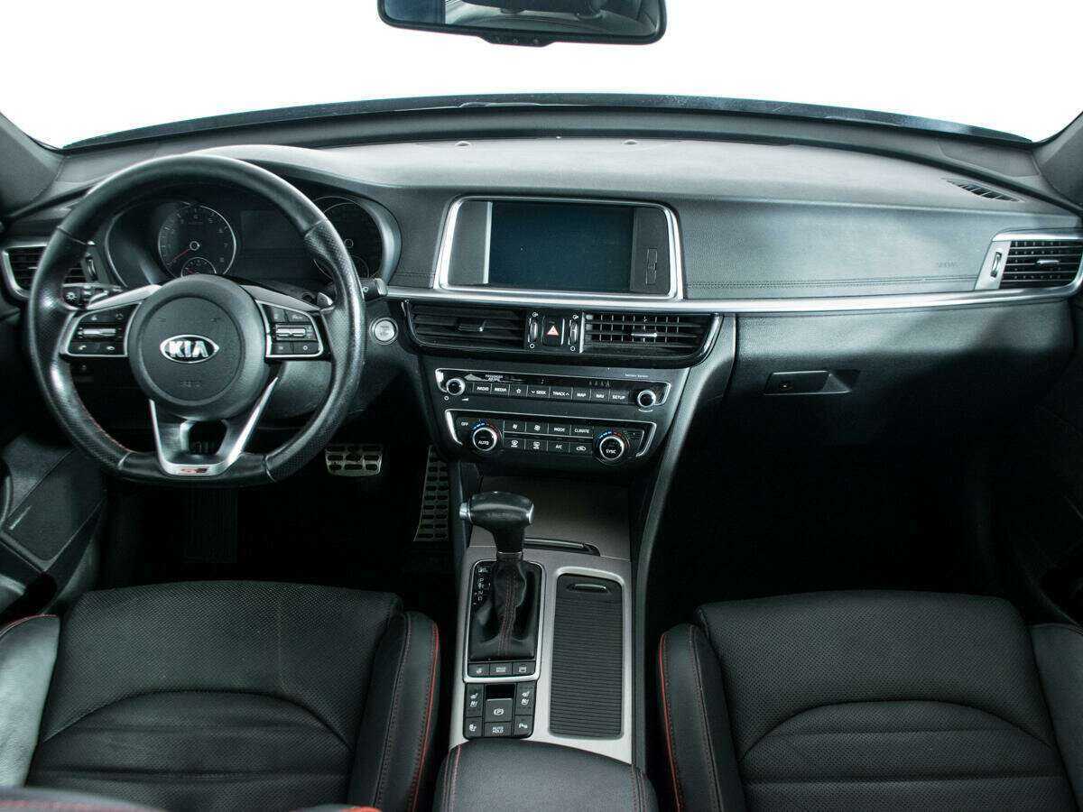 Kia Optima 2018 года с пробегом. Фото: #9