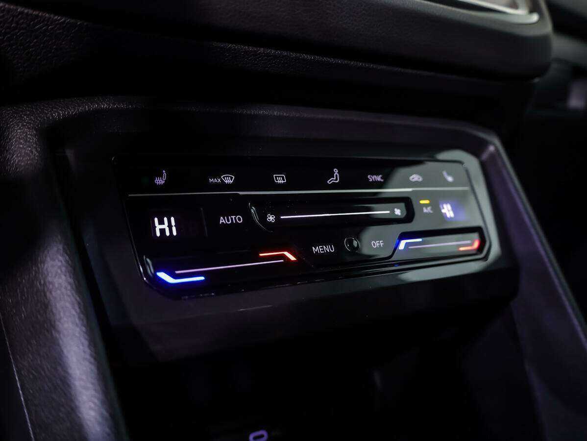 Volkswagen Tiguan 2020 года с пробегом. Фото: #13