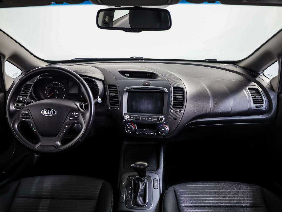 Kia Cerato 2015 года с пробегом. Фото: #8